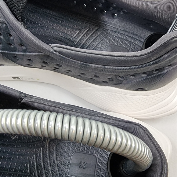 Deckers X Lab X-SCAPE Baja Black White Land Water Sneakers M9.5 W11 - Picture 6 of 8